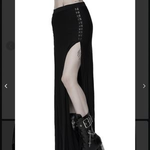 Killstar Snarl Maxi Skirt new with tags medium